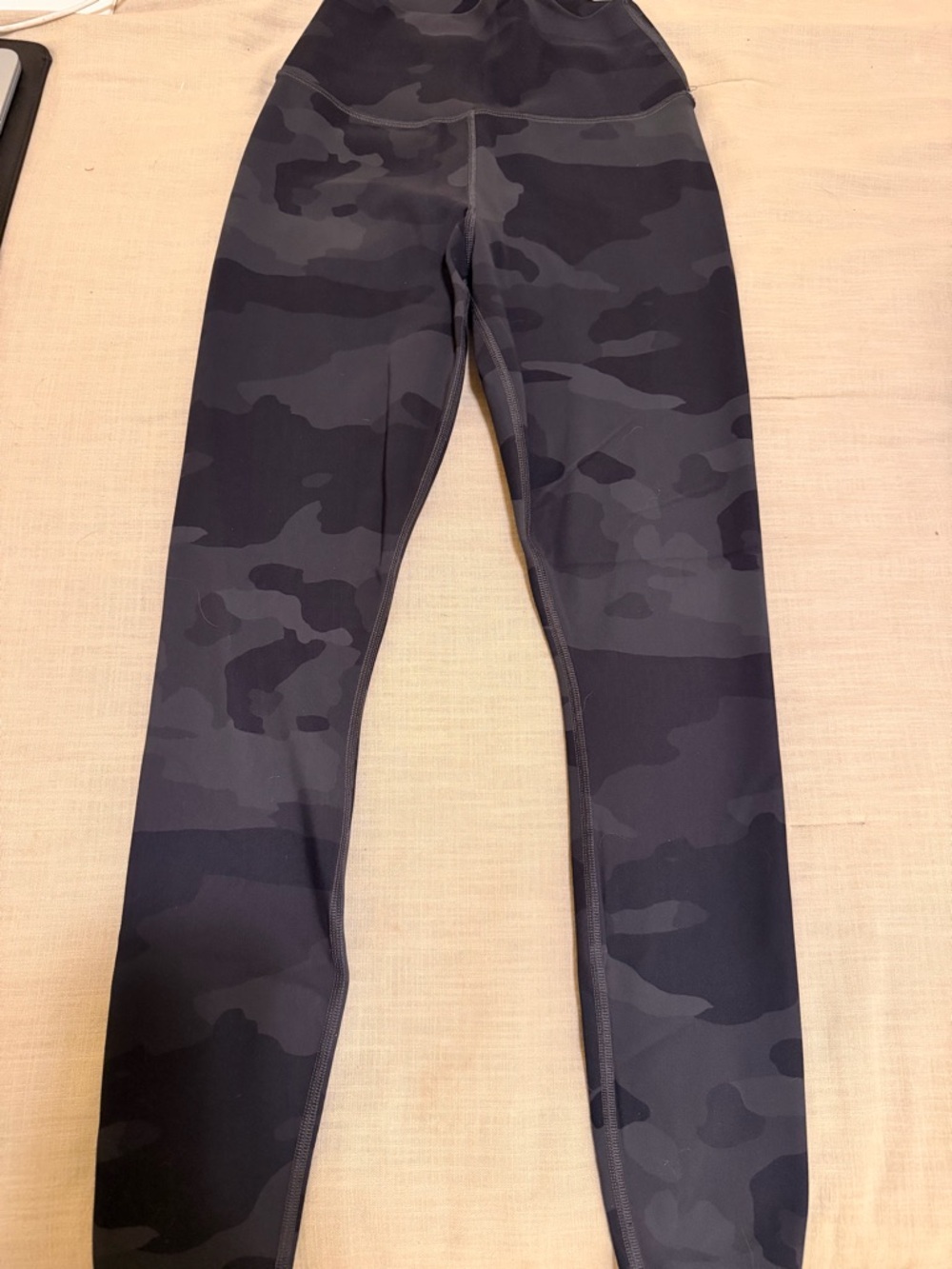 ALO legging camouflage